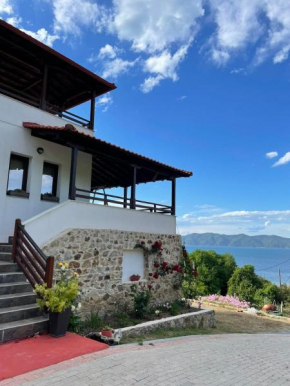 Klisouri Beach Villa